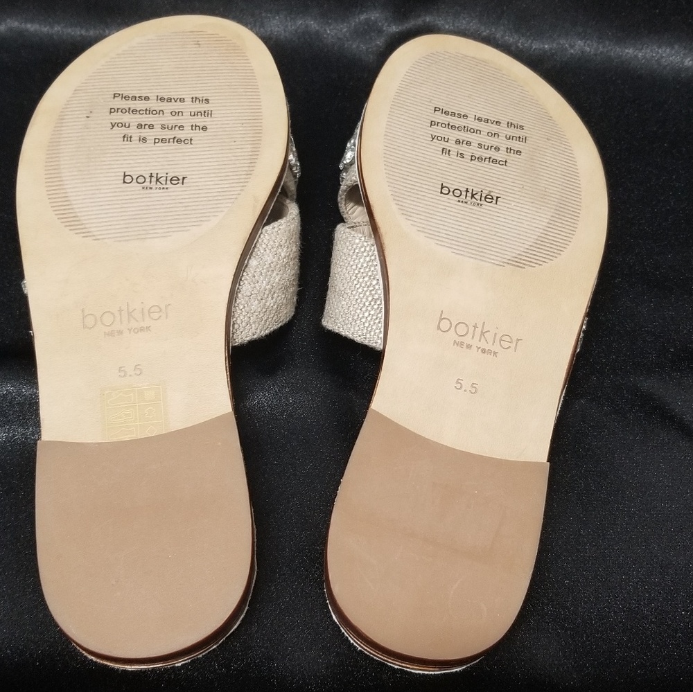 Botkier New York ALANA Linen & Crystal Jeweled Slide Sandals Sz 5½ NWT - Picture 5 of 9